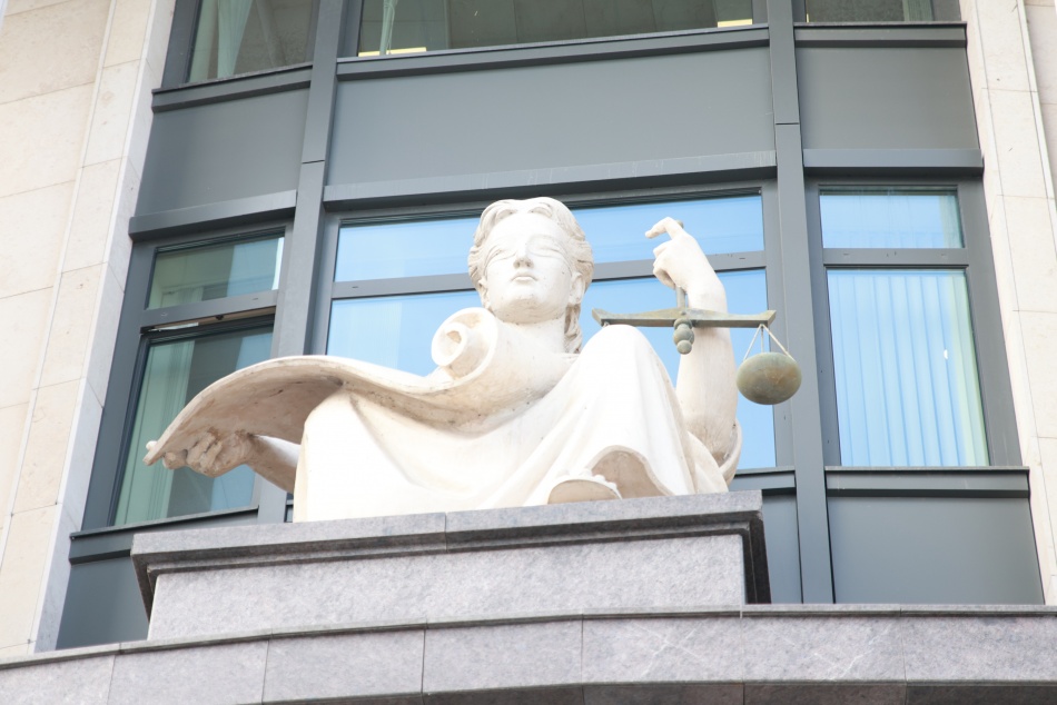 В Петербурге осудили наркоторговца за сбыт запрещенного вещества на крупную сумму